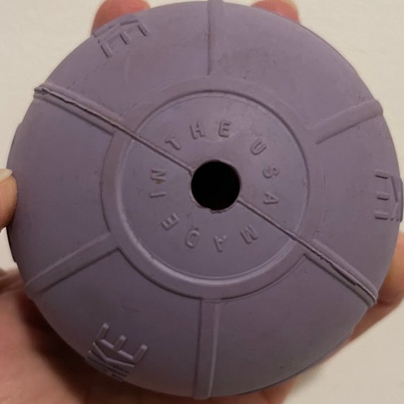 🐾HOST PICK🐾 BULLYMAKE Rubber Treat-Dispensing Beach Ball Toy for Large Dogs - Picture 6 of 6